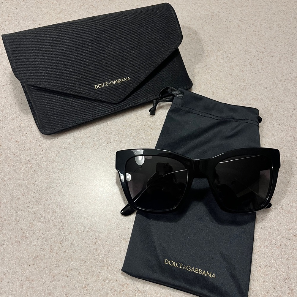 Dolce & Gabbana DG4384 sunglasses